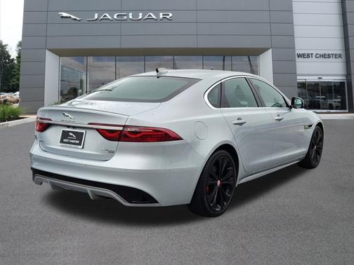 2021 Jaguar XF R-Dynamic SE