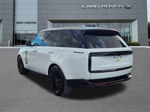 2024 Land Rover Range Rover SE