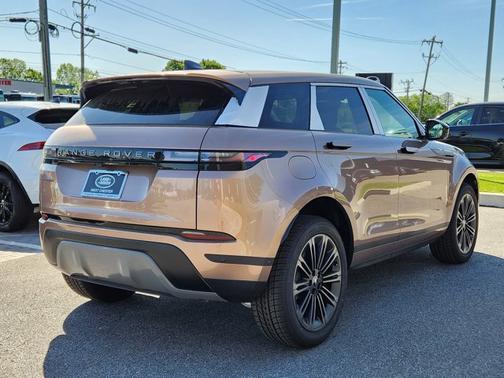 2026 Land Rover Range Rover Evoque Core S