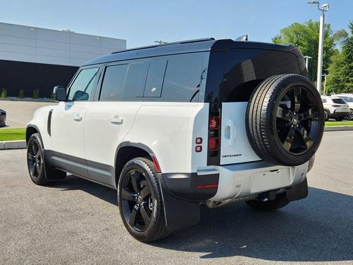 2023 Land Rover Defender S