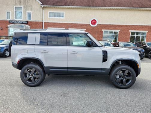 2026 Land Rover Defender S