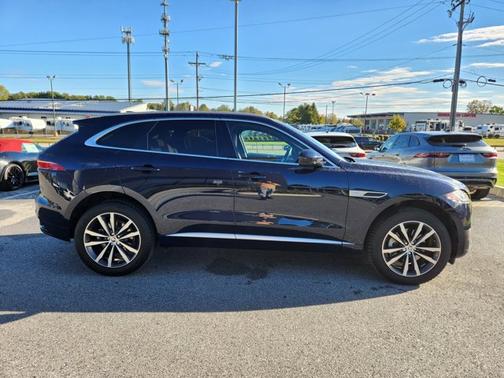 2025 Jaguar F-PACE R-Dynamic S