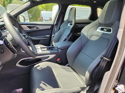 2026 Jaguar F-PACE R-Dynamic S