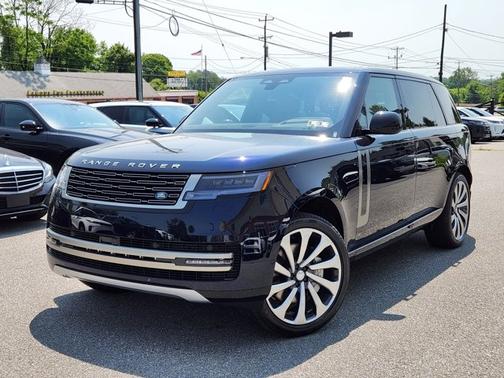 2025 Land Rover Range Rover SE