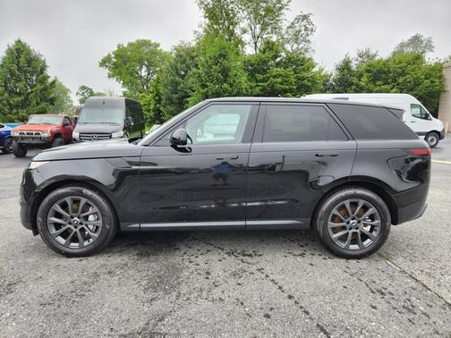 2025 Land Rover Range Rover Sport S
