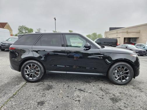 2025 Land Rover Range Rover Sport S