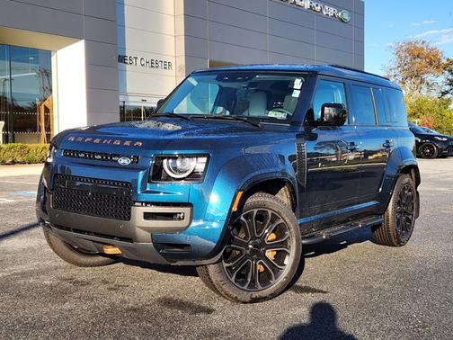 2026 Land Rover Defender OCTA