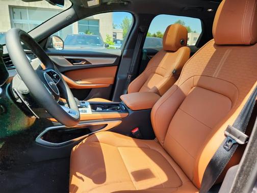 2026 Jaguar F-PACE R-Dynamic S