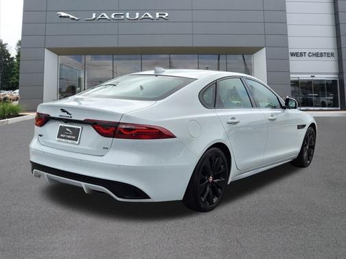2021 Jaguar XF R-Dynamic SE