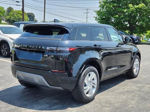 2024 Land Rover Range Rover Evoque Core S