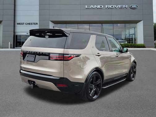 2024 Land Rover Discovery Dynamic SE