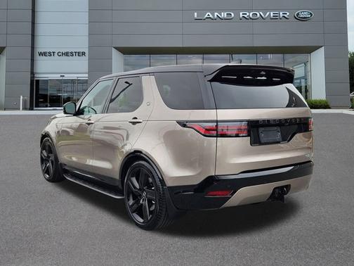 2024 Land Rover Discovery Dynamic SE