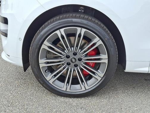 2025 Land Rover Range Rover Sport Dynamic SE
