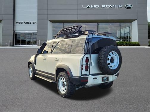2024 Land Rover Defender S