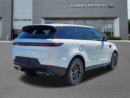 2025 Land Rover Range Rover Sport SE