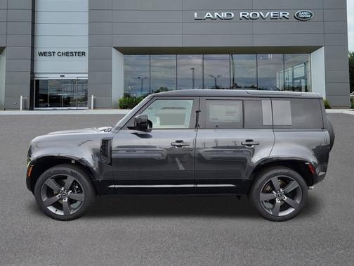 2025 Land Rover Defender V8
