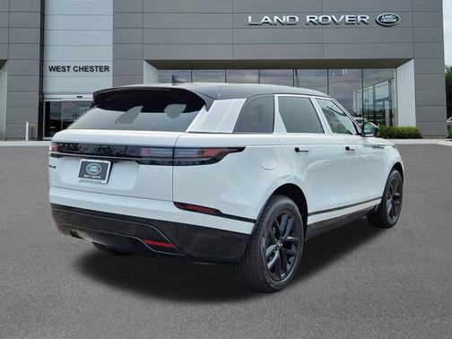 2026 Land Rover Range Rover Velar Dynamic SE