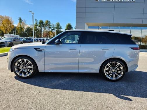 2024 Land Rover Range Rover Sport Dynamic SE