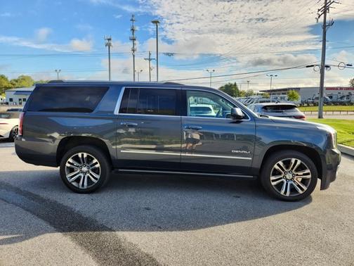2020 GMC Yukon XL Denali