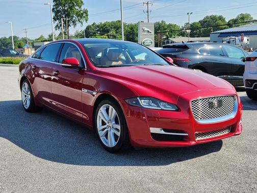 2019 Jaguar XJ XJ50 V6