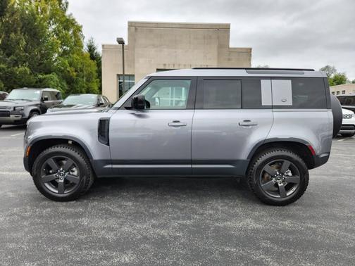 2023 Land Rover Defender S