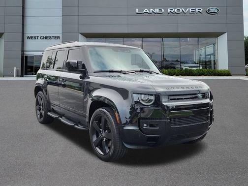 2025 Land Rover Defender X-Dynamic SE