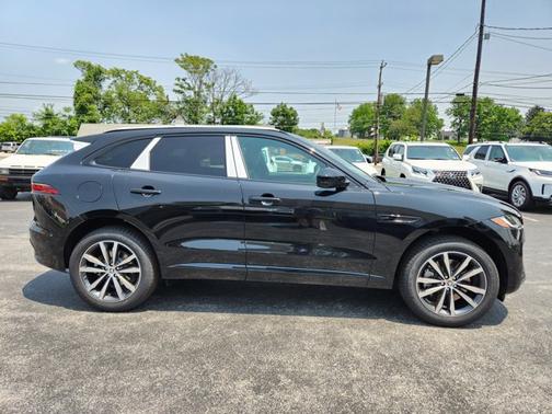 2026 Jaguar F-PACE R-Dynamic S