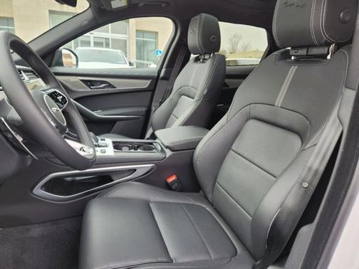 2025 Jaguar F-PACE R-Dynamic S