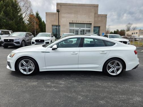 2022 Audi A5 Sportback S line Premium Plus