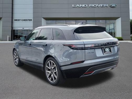 2026 Land Rover Range Rover Velar Dynamic SE