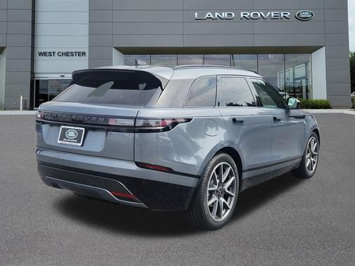 2026 Land Rover Range Rover Velar Dynamic SE