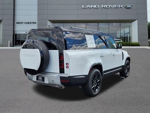 2025 Land Rover Defender S