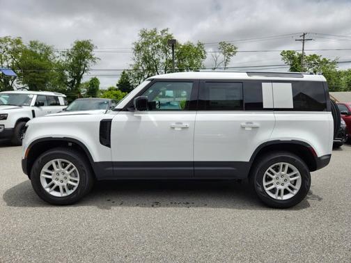 2025 Land Rover Defender S