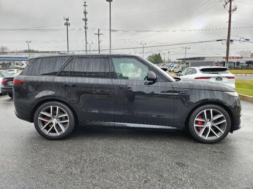 2023 Land Rover Range Rover Sport First Edition