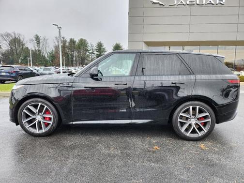 2023 Land Rover Range Rover Sport First Edition