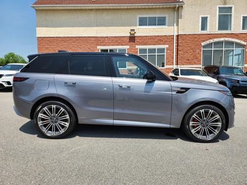 2025 Land Rover Range Rover Sport Dynamic SE