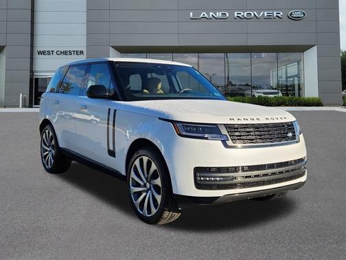 2025 Land Rover Range Rover SE