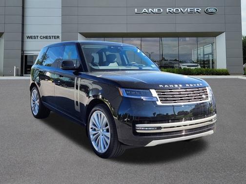 2025 Land Rover Range Rover SE