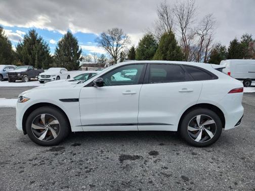 2024 Jaguar F-PACE R-Dynamic S
