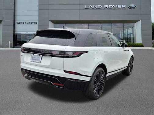 2026 Land Rover Range Rover Velar Dynamic SE