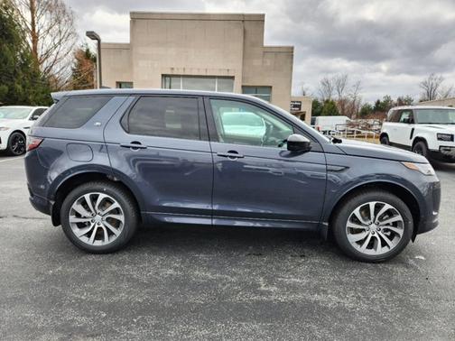 2025 Land Rover Discovery Sport S
