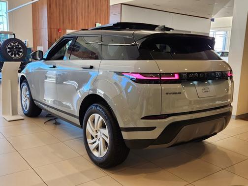 2026 Land Rover Range Rover Evoque Core S