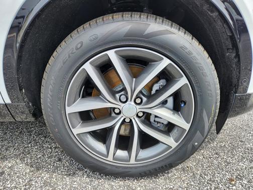 2025 Land Rover Discovery Sport Dynamic SE