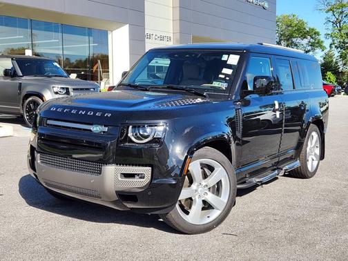 2025 Land Rover Defender X-Dynamic SE