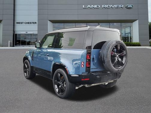 2024 Land Rover Defender X-Dynamic SE