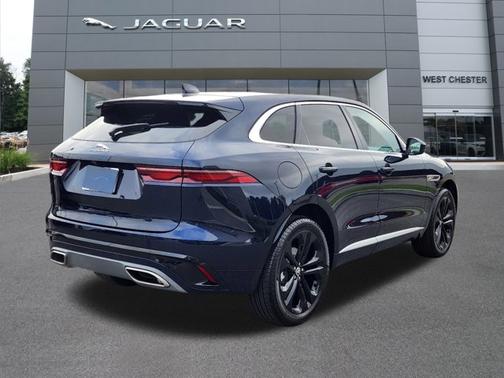 2024 Jaguar F-PACE R-Dynamic S
