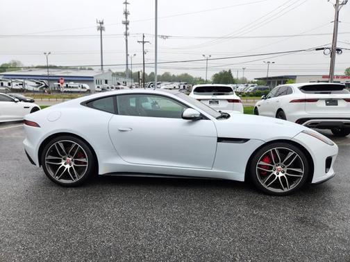 2018 Jaguar F-TYPE R-Dynamic