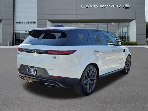 2023 Land Rover Range Rover Sport SE