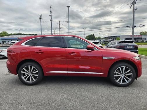 2025 Jaguar F-PACE R-Dynamic S