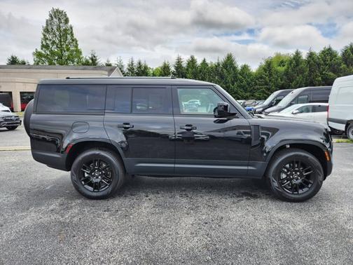 2025 Land Rover Defender S